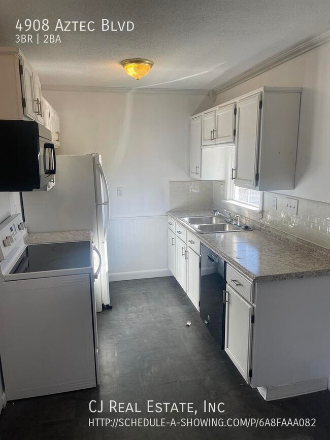 Building Photo - 4908 Aztec Blvd