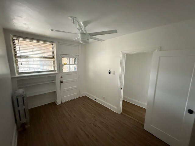 Building Photo - 6308 N Artesian Ave