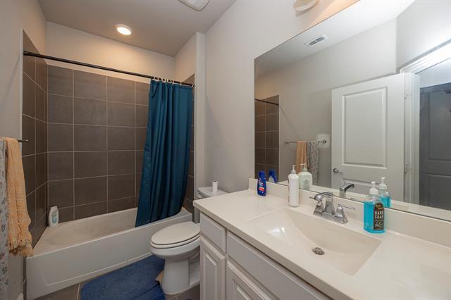 Building Photo - 359 Timber Creek Ln