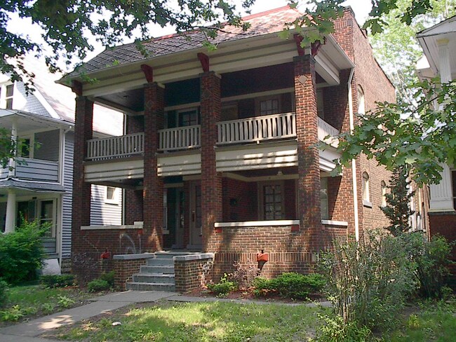 Building Photo - 2671 E 128th St