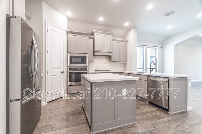 Building Photo - 13915 Runner Way