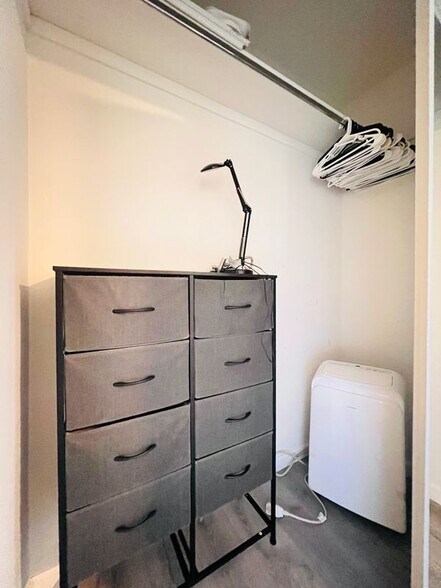 Building Photo - 5525 Harold Way