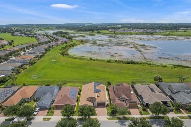 Building Photo - 290 Silver Maple Rd