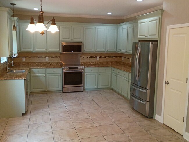 Building Photo - Fabulous Brick Three Bedroom Home in Blythewood SC!