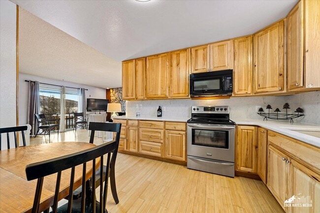 Building Photo - 19033 Whirlaway Rd