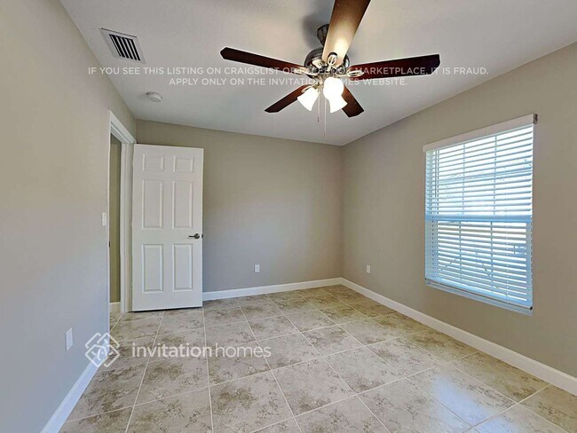 Building Photo - 1234 Thallar Ln NW