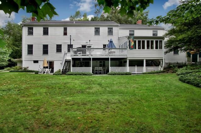 Building Photo - 38 Sturges Cmns