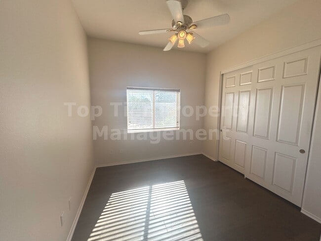 Building Photo - Beautiful 4 bed, 3 bath, 2,726 sqft House in Peaceful San Marcos Neighborhood - Available 11/15