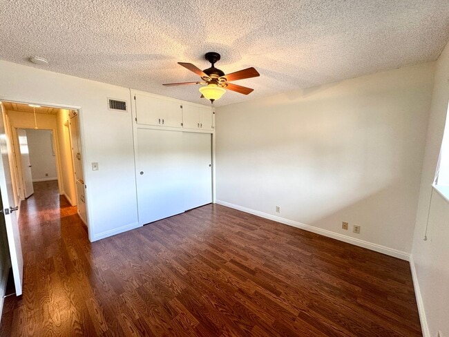 Building Photo - Light, Bright & Lovingly Maintained Claremont Home for Lease