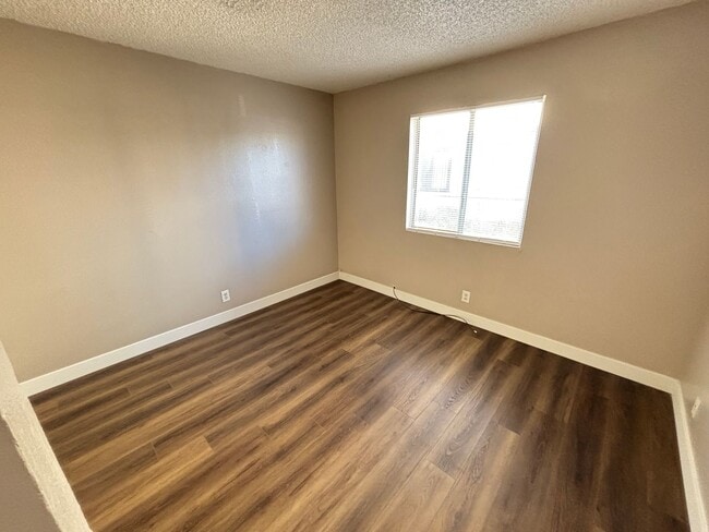 Building Photo - 155 Westminster Way