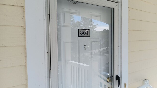 Building Photo - Furnished Two Bedroom, Two Bath Condo in Little River! Community Pool