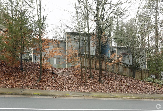 Building Photo - 1700 Merrimac St