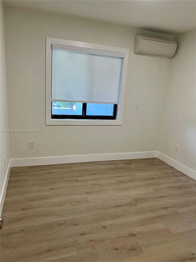 Building Photo - 711 Beacom Blvd