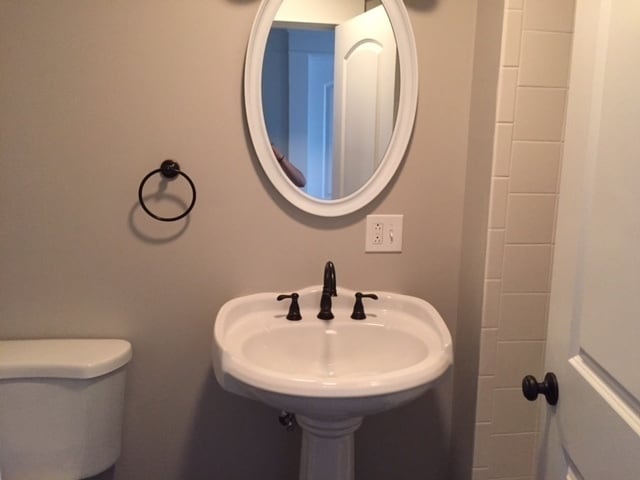 Building Photo - ATTENTION STUDENTS: 4 BEDROOM DOWNTOWN APA...