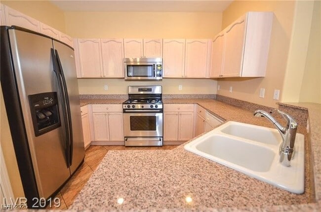 Building Photo - 269 Lenape Heights Ave
