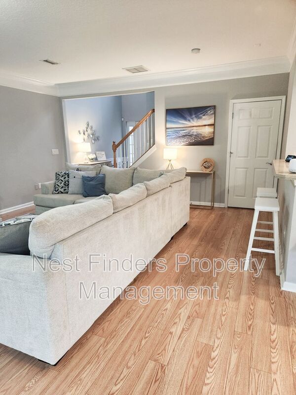 Building Photo - 3857 Lionheart Dr