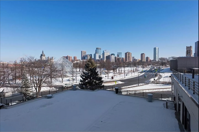 Building Photo - 1Bd/1Ba with Heated Parking, Stainless Ste...