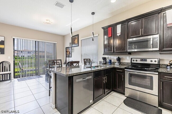 Building Photo - 8732 Madrid Cir