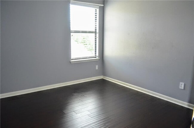 Building Photo - 117 Calima Cove