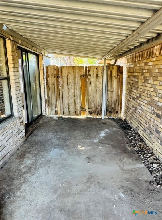 Building Photo - 118 Rattan Dr