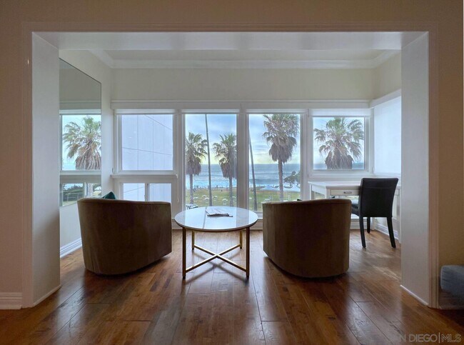 Primary Photo - 1039 Coast Blvd