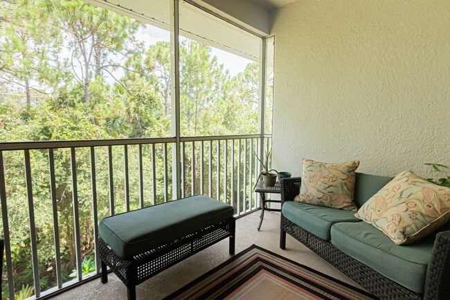 Building Photo - Peaceful Preserve-View Condo in Gated Blue Heron