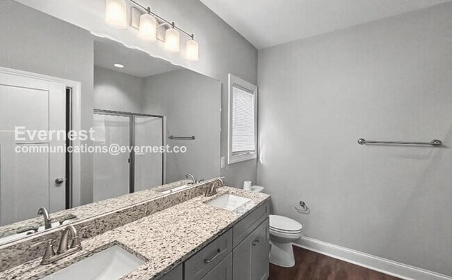 Building Photo - Spacious 3 Bed, 2.5 Bath Home with 2 Car Garage