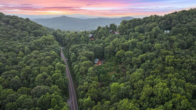 Building Photo - 22 Green Mountain Ct