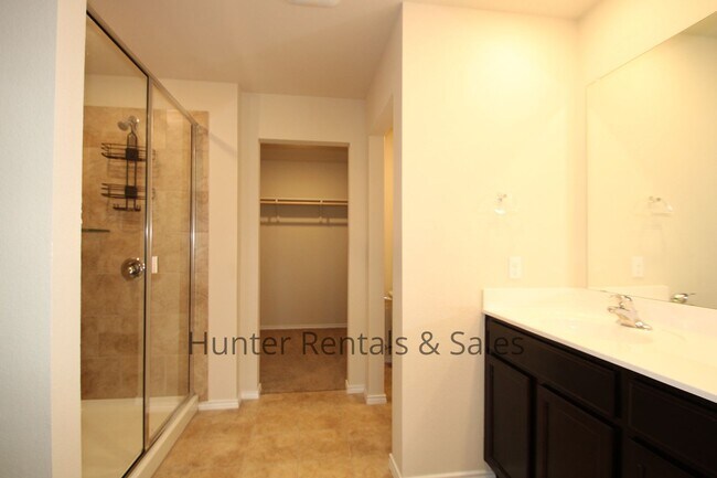 Building Photo - Patriots Ridge