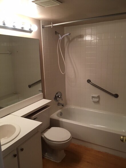 Bathroom 1 - 8211 Sun Spring Cir