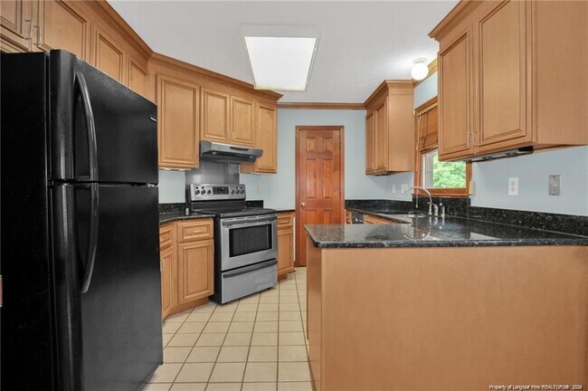 Building Photo - 5613 Monks Walk Ct