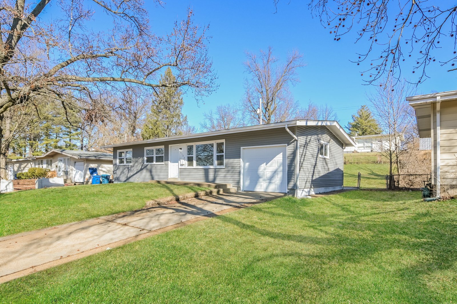 Building Photo - 9100 Ellison Dr