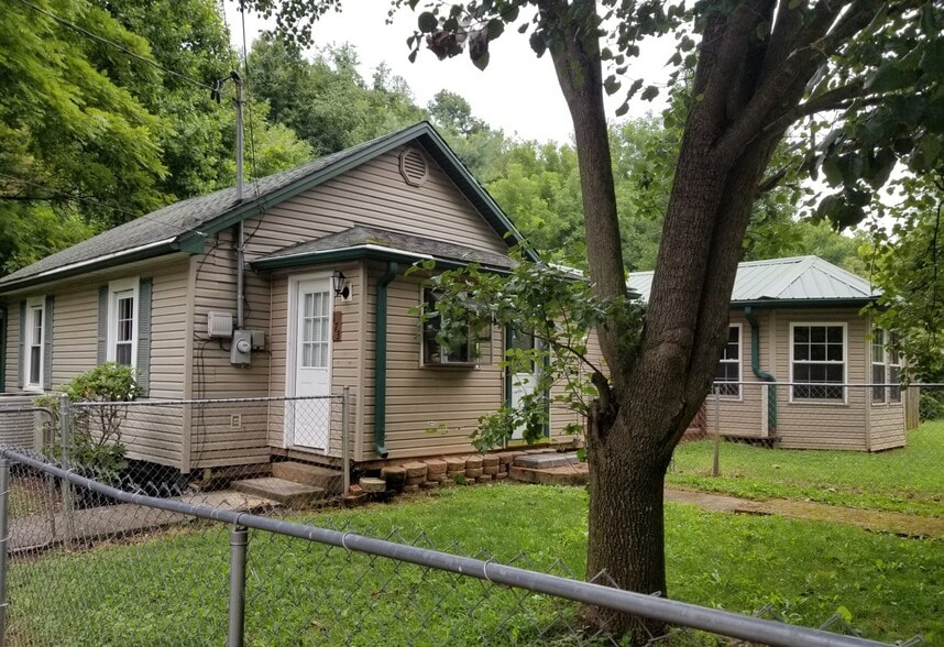 Building Photo - 173 Lacy Hollow Rd