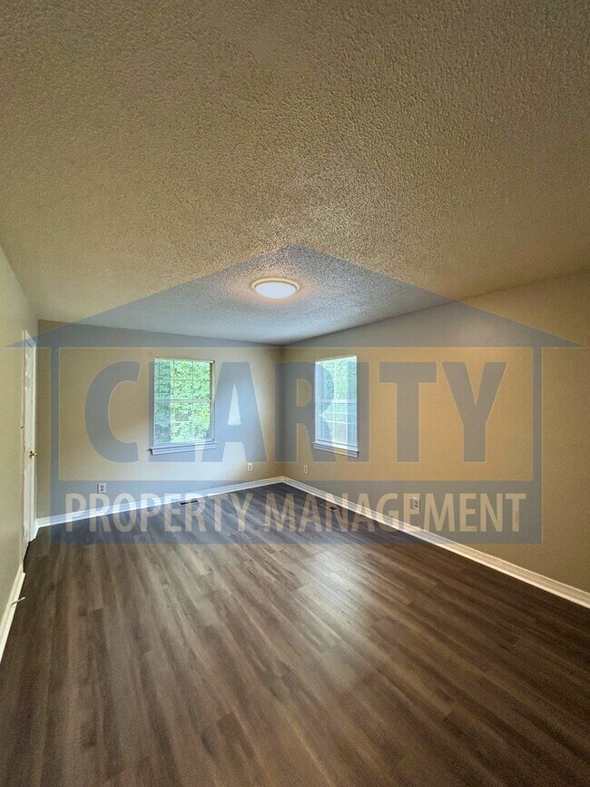 Building Photo - 2935 Adkisson Dr