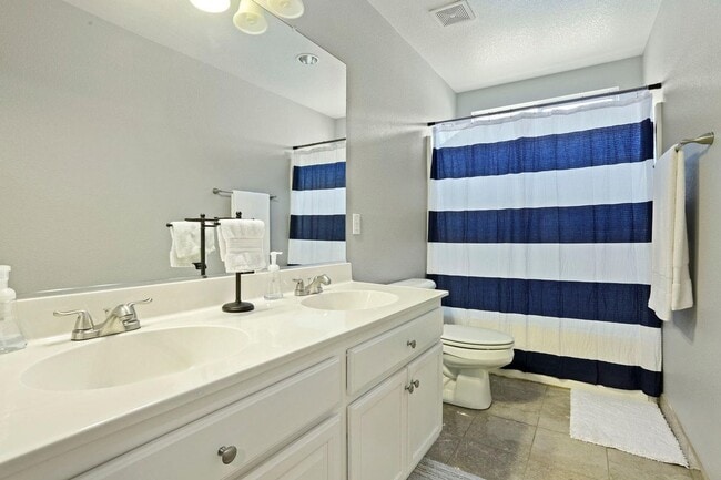 Building Photo - 1342 Windsong Dr