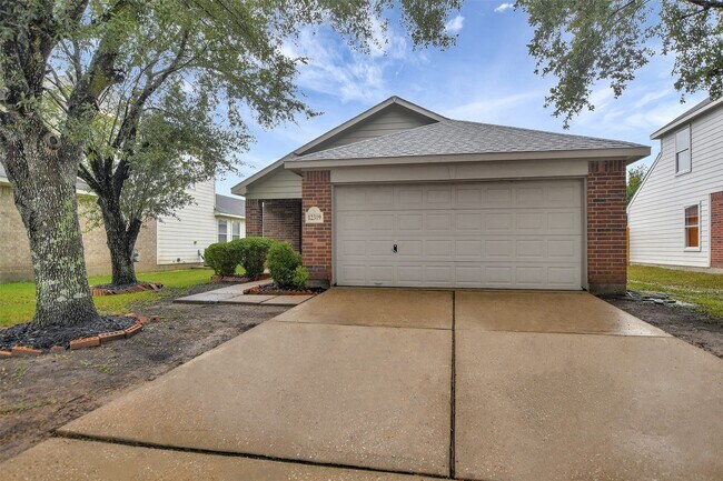 Primary Photo - 12319 Chute Forest Ct