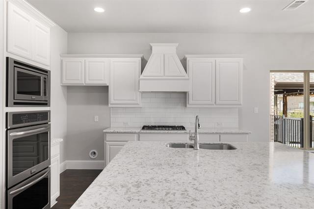Building Photo - 2073 Trophy Dr