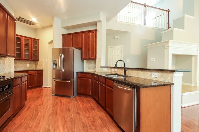 Building Photo - 10327 Cape Hatteras Way