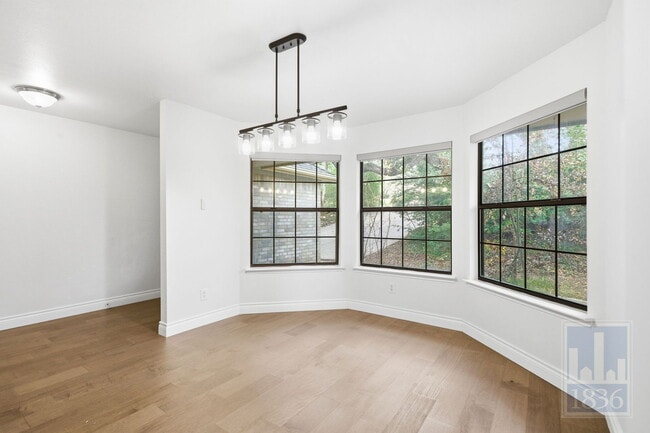 Building Photo - 9003 Scottish Pastures Dr