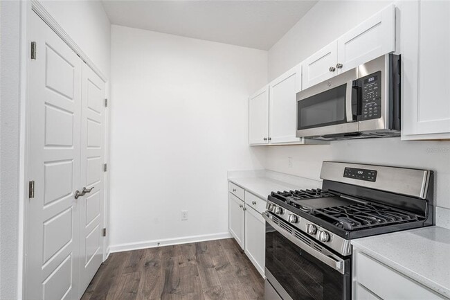 Building Photo - 6515 Anna Wy