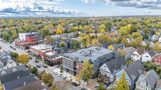 Building Photo - 1020 Elmwood Ave