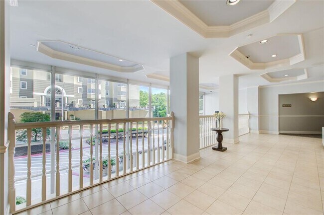 Building Photo - 2479 Peachtree Rd NE