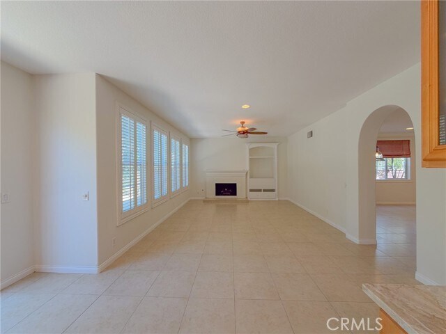 Building Photo - 82 Laurelhurst Dr