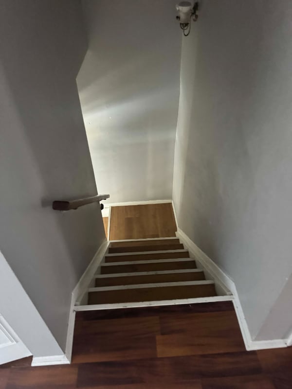 Building Photo - 313 Amherst Ave