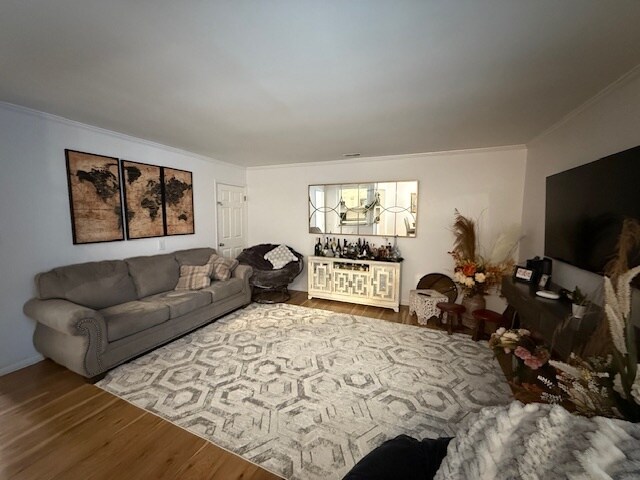 Building Photo - 2733 Crosswinds Dr
