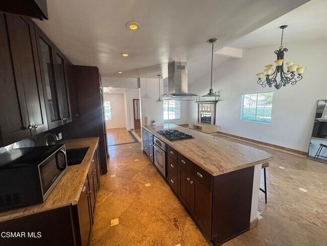 Building Photo - 7358 Jumilla Ave