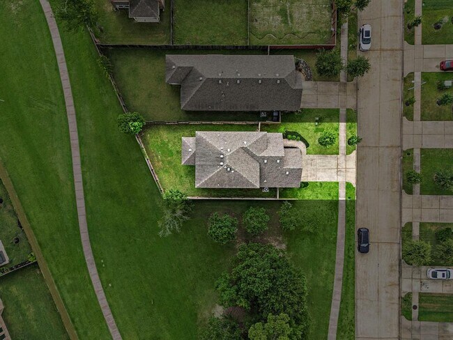 Building Photo - 22419 Brass Bell Dr