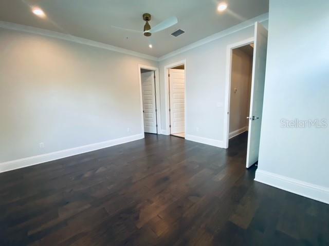 Building Photo - 105 5th Ave N