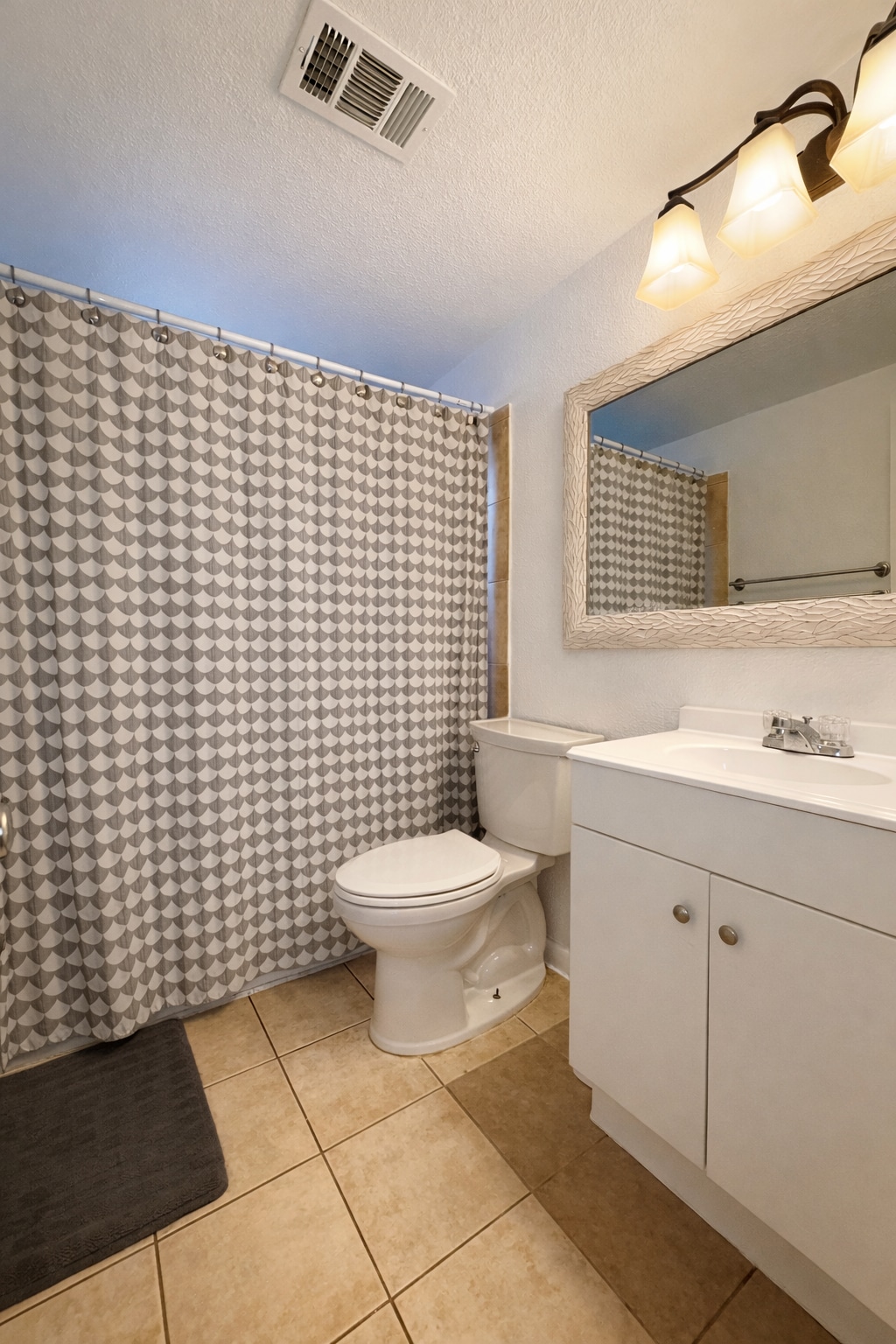 Building Photo - 1990 Eagle St