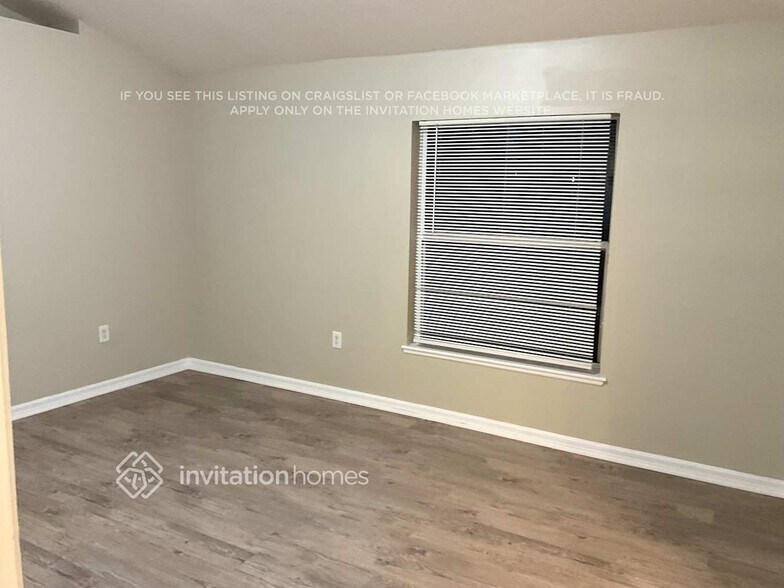 Building Photo - 2915 Ariel Ave